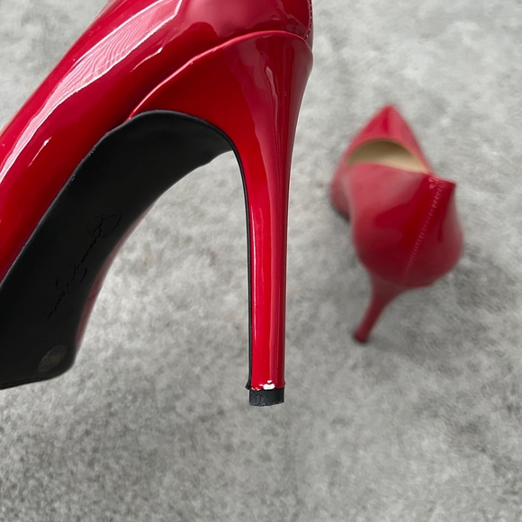 Jessica Simpson Red Patent Leather Heels size 7 1/2 - Picture 6 of 6